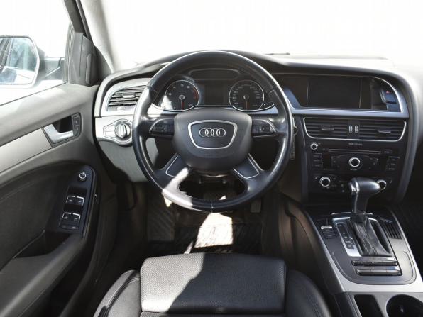 Audi A4 IV (B8) Рестайлинг с пробегом 2013 года, цена 1 719 000 рублей, 109239 км, седан, Автокод Объявления