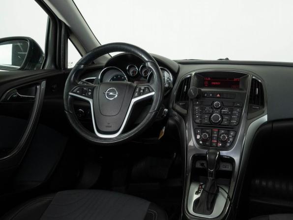 Opel Astra J Рестайлинг с пробегом 2013 года, цена 870 000 рублей, 118000 км, хэтчбек, Автокод Объявления