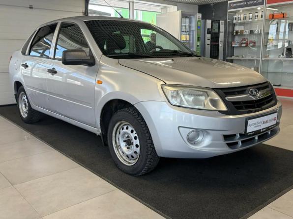 Lada (ВАЗ) Granta I с пробегом 2015 года, цена 383 000 рублей, 130566 км, седан, Автокод Объявления