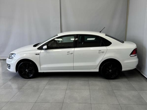 Volkswagen Polo V Рестайлинг с пробегом 2015 года, цена 845 000 рублей, 190290 км, седан, Автокод Объявления