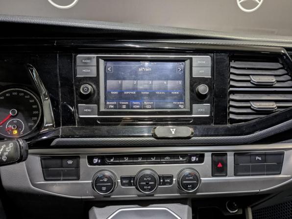 Volkswagen Caravelle T6 Рестайлинг с пробегом 2020 года, цена 4 200 000 рублей, 162583 км, минивэн, Автокод Объявления