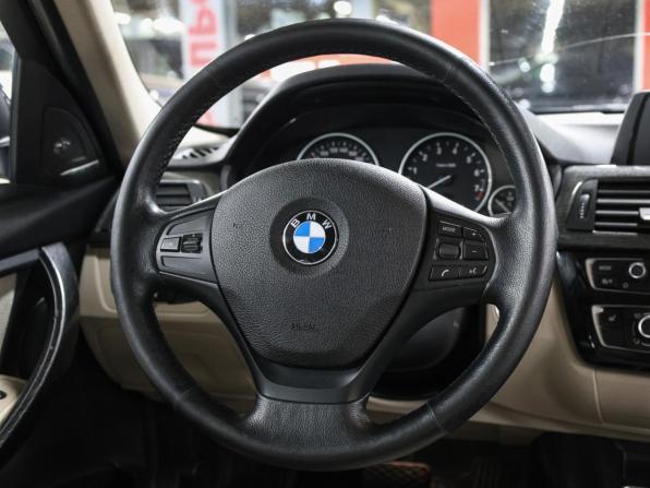 BMW 3 серии VI (F3x) Рестайлинг с пробегом 2016 года, цена 2 475 000 рублей, 71242 км, седан, Автокод Объявления