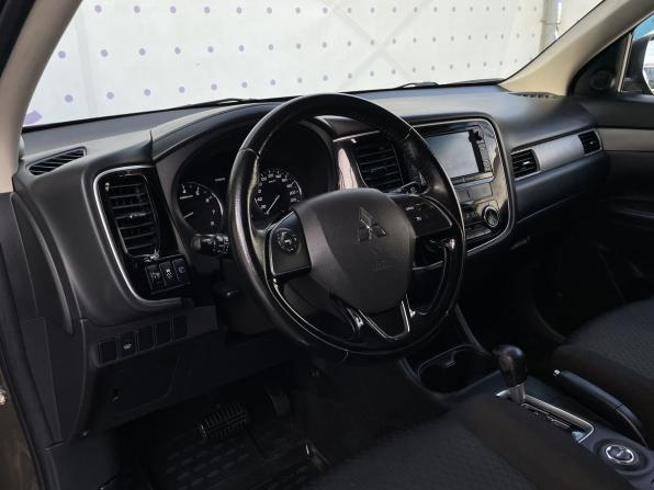 Mitsubishi Outlander III Рестайлинг 2 с пробегом 2015 года, цена 1 730 000 рублей, 124688 км, внедорожник, Автокод Объявления