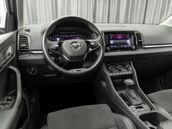 Skoda Karoq I с пробегом 2021 года, цена 2 780 000 рублей, 88984 км, внедорожник, Автокод Объявления