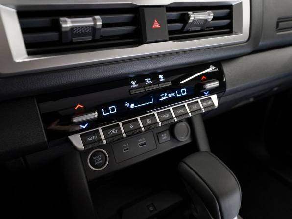 Mitsubishi L200 VI с пробегом 2025 года, цена 5 290 000 рублей, 31 км, пикап, Автокод Объявления