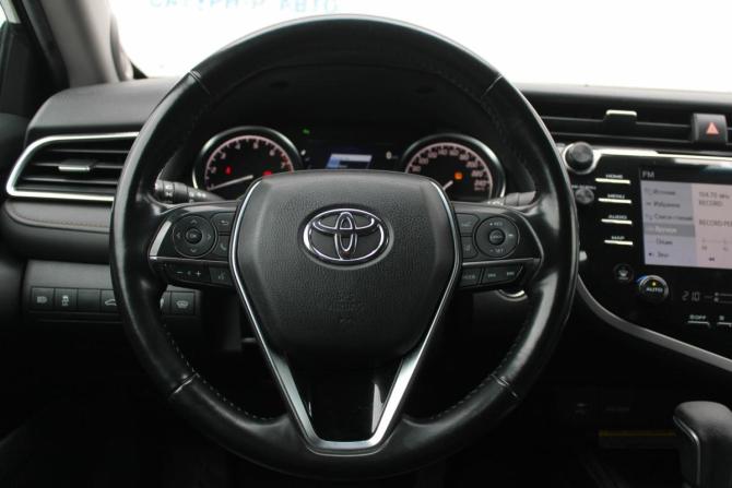 Toyota Camry VIII (XV70) с пробегом 2018 года, цена 2 400 000 рублей, 167000 км, седан, Автокод Объявления