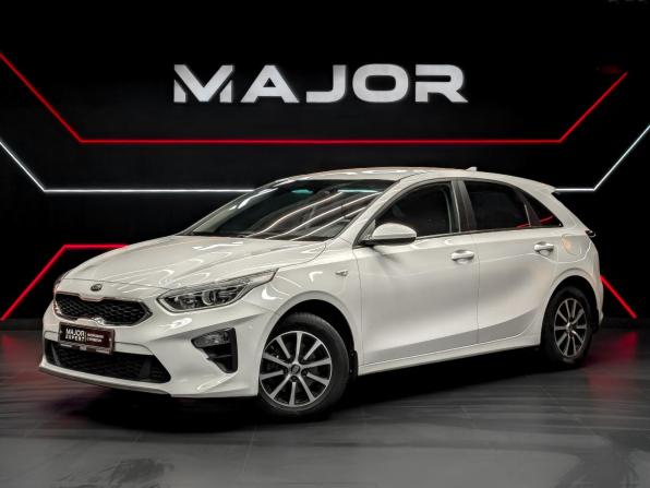 Kia Ceed III с пробегом 2018 года, цена 1 850 000 рублей, 34524 км, хэтчбек, Автокод Объявления