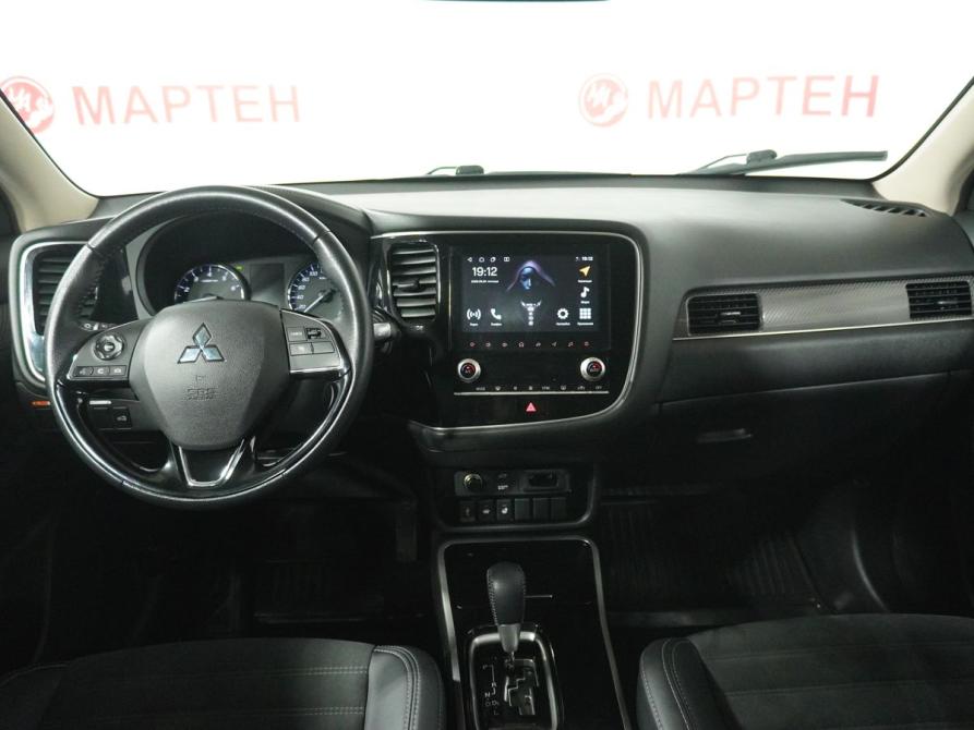 Mitsubishi Outlander III Рестайлинг 3 Вологда  - изображение 14