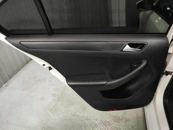 Volkswagen Jetta VI Рестайлинг с пробегом 2014 года, цена 1 070 000 рублей, 165605 км, седан, Автокод Объявления