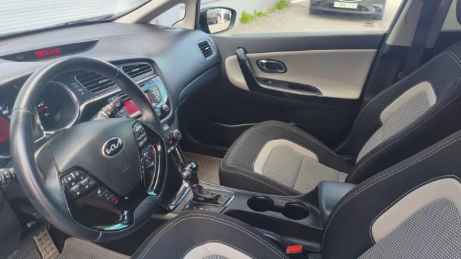 Kia Ceed II с пробегом 2014 года, цена 1 137 000 рублей, 148674 км, хэтчбек, Автокод Объявления