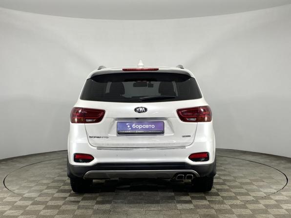 Kia Sorento III Prime Рестайлинг с пробегом 2018 года, цена 2 720 000 рублей, 97809 км, внедорожник, Автокод Объявления