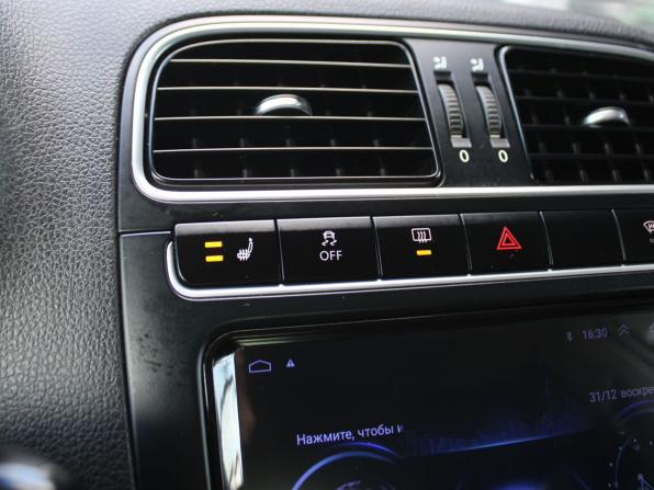 Volkswagen Polo V с пробегом 2012 года, цена 529 000 рублей, 225955 км, седан, Автокод Объявления
