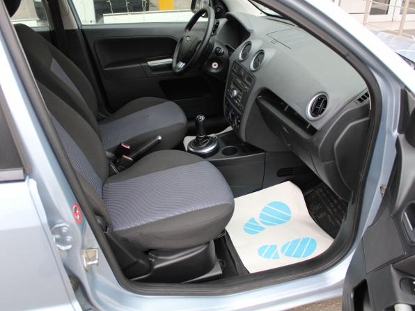 Ford Fusion I Рестайлинг с пробегом 2008 года, цена 495 000 рублей, 111676 км, хэтчбек, Автокод Объявления