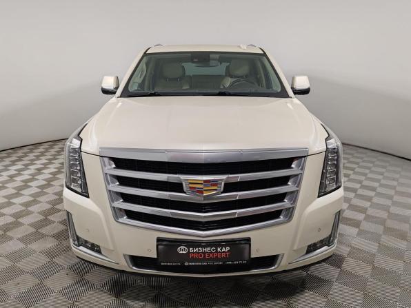 Cadillac Escalade IV с пробегом 2015 года, цена 2 999 000 рублей, 253776 км, внедорожник, Автокод Объявления