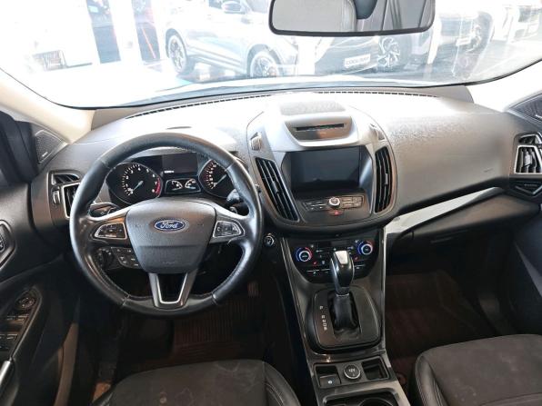 Ford Kuga II Рестайлинг с пробегом 2017 года, цена 1 599 000 рублей, 122000 км, внедорожник, Автокод Объявления