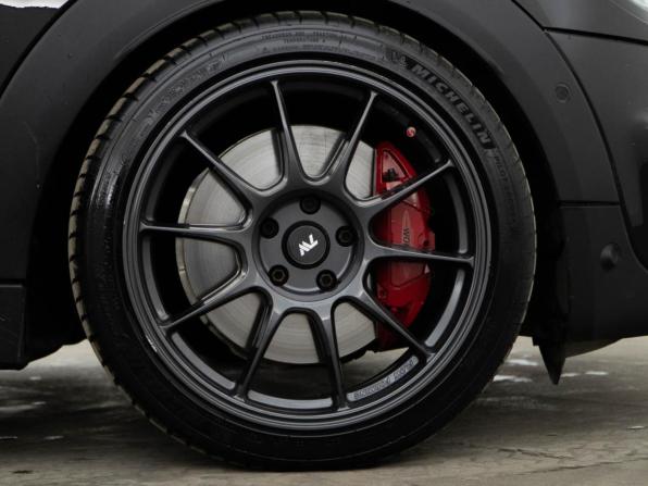 Mini Hatch III (F55/F56) Рестайлинг с пробегом 2020 года, цена 3 297 444 рубля, 74460 км, хэтчбек, Автокод Объявления