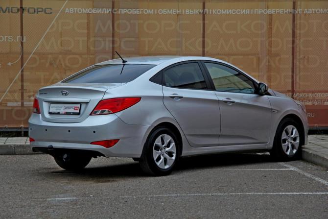 Hyundai Solaris I Рестайлинг с пробегом 2016 года, цена 1 028 600 рублей, 127617 км, седан, Автокод Объявления