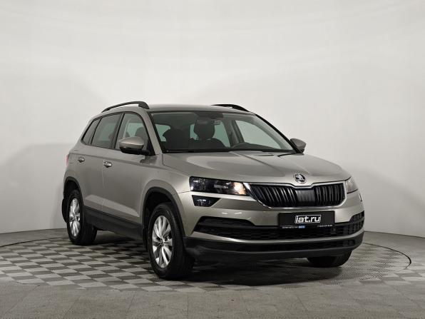 Skoda Karoq I с пробегом 2020 года, цена 1 990 000 рублей, 140505 км, внедорожник, Автокод Объявления
