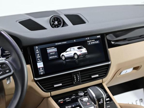 Porsche Cayenne III с пробегом 2019 года, цена 3 699 000 рублей, 74400 км, внедорожник, Автокод Объявления