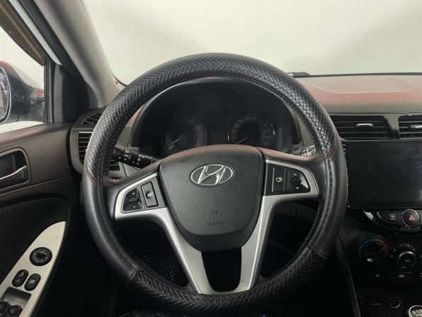 Hyundai Solaris I с пробегом 2011 года, цена 715 000 рублей, 167394 км, седан, Автокод Объявления