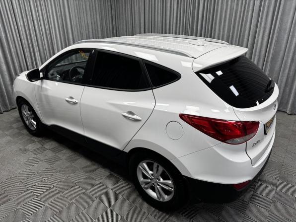 Hyundai ix35 I Рестайлинг с пробегом 2013 года, цена 1 350 000 рублей, 203505 км, внедорожник, Автокод Объявления
