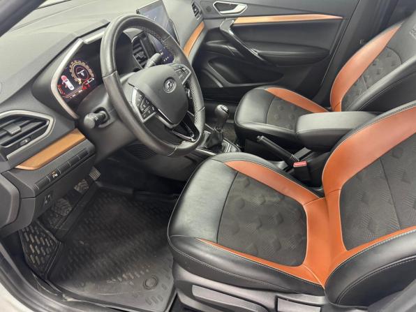 Lada (ВАЗ) Vesta I Рестайлинг (NG) с пробегом 2023 года, цена 1 249 000 рублей, 31719 км, седан, Автокод Объявления
