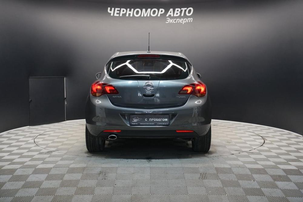 Opel Astra J Крым  - изображение 4