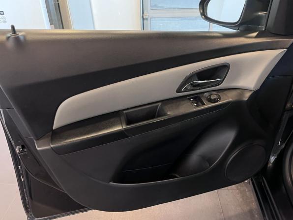 Chevrolet Cruze I с пробегом 2011 года, цена 575 000 рублей, 194201 км, седан, Автокод Объявления