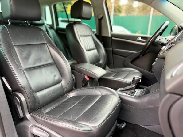 Volkswagen Tiguan I Рестайлинг с пробегом 2011 года, цена 1 299 000 рублей, 231000 км, внедорожник, Автокод Объявления