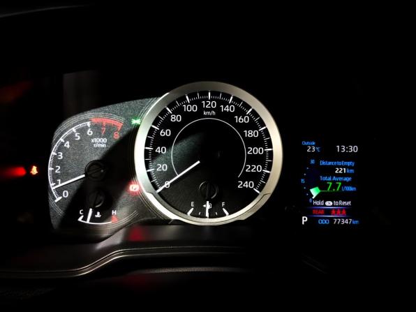 Toyota Corolla XII (E210) с пробегом 2022 года, цена 2 010 000 рублей, 77342 км, седан, Автокод Объявления