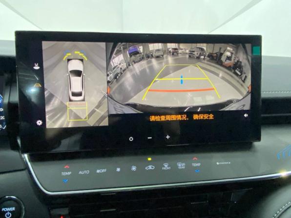 Новый Toyota Camry IX (XV80) China Market 2025 года, цена 4 099 000 рублей, седан, Автокод Объявления