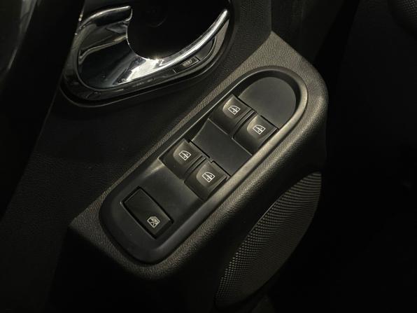 Lada (ВАЗ) Largus I Рестайлинг с пробегом 2025 года, цена 1 349 000 рублей, 122250 км, универсал, Автокод Объявления