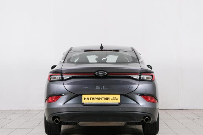 JAC J7 I с пробегом 2023 года, цена 1 499 000 рублей, 17700 км, лифтбек, Автокод Объявления