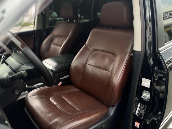 Toyota Land Cruiser 200 Series Рестайлинг 2 с пробегом 2016 года, цена 4 600 000 рублей, 195913 км, внедорожник, Автокод Объявления