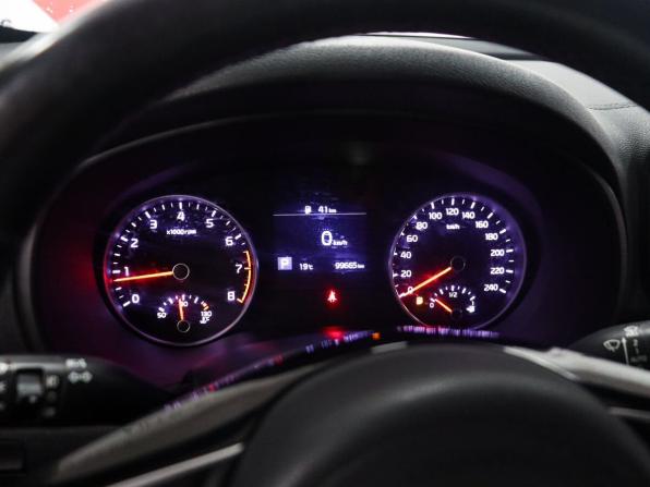 Kia Sportage IV Рестайлинг с пробегом 2021 года, цена 2 549 000 рублей, 99664 км, внедорожник, Автокод Объявления