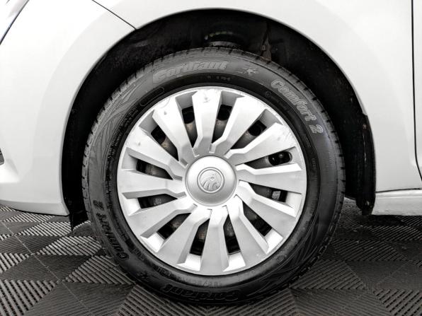 Skoda Rapid II с пробегом 2021 года, цена 1 355 000 рублей, 131058 км, лифтбек, Автокод Объявления