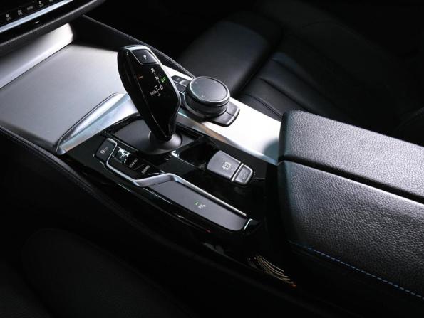 BMW 5 серии VII (G30/G31/G38) с пробегом 2019 года, цена 3 714 070 рублей, 119351 км, седан, Автокод Объявления