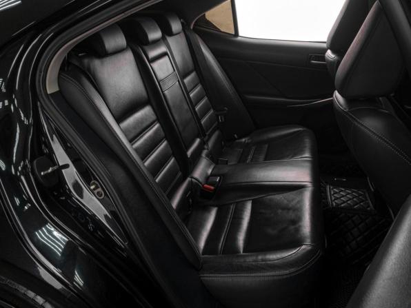Lexus IS III Рестайлинг с пробегом 2018 года, цена 2 949 000 рублей, 129963 км, седан, Автокод Объявления