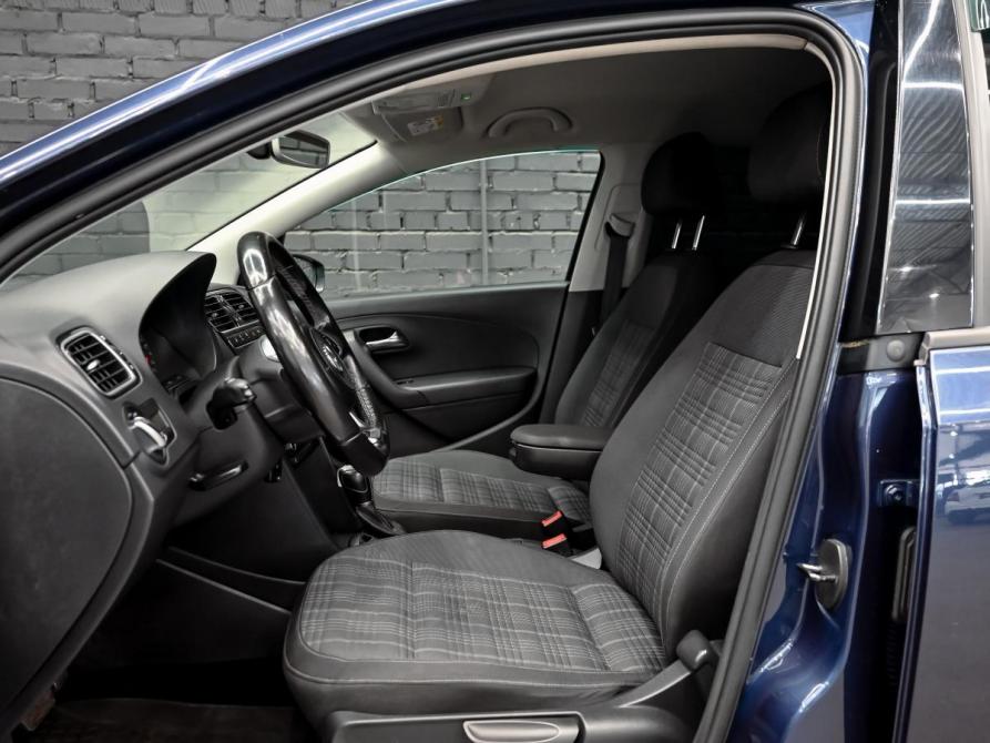 Volkswagen Polo V Рестайлинг Екатеринбург  - изображение 10