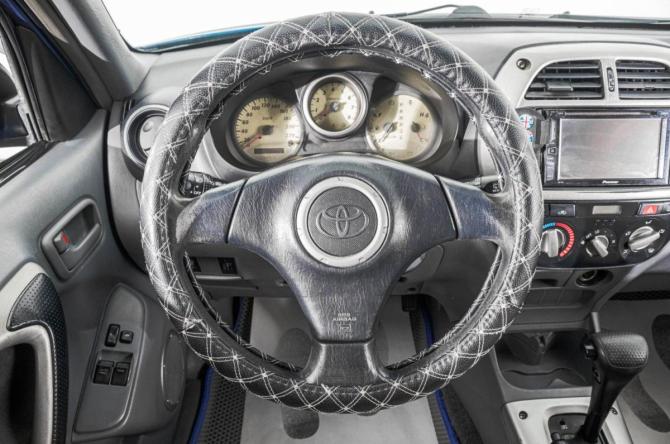 Toyota RAV4 II (XA20) с пробегом 2000 года, цена 649 000 рублей, 220000 км, внедорожник, Автокод Объявления