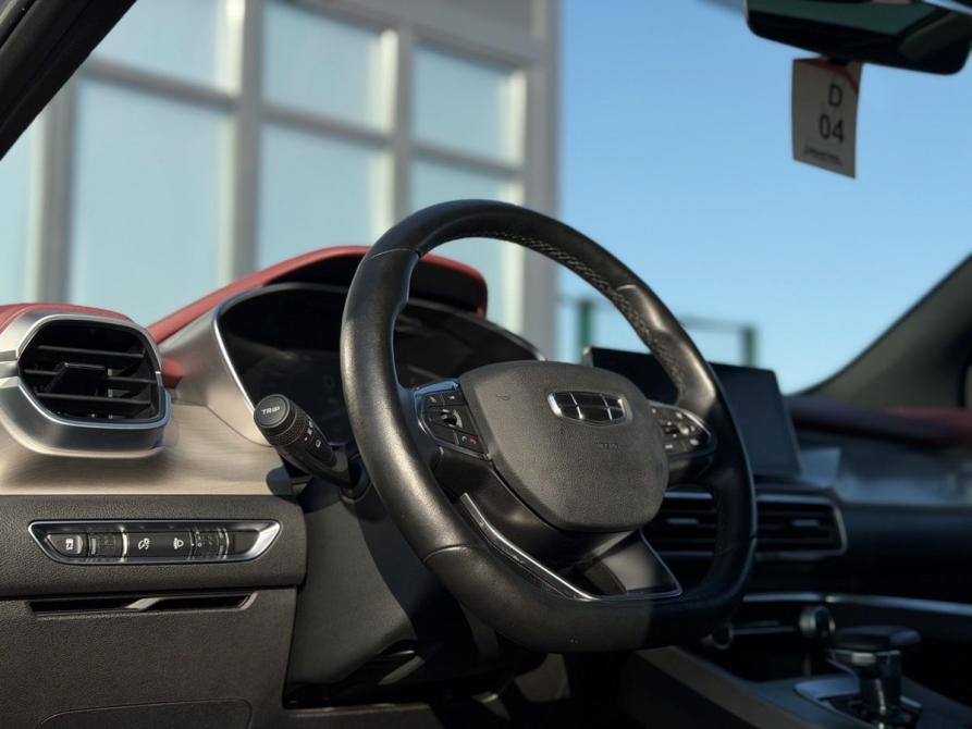 Geely Coolray I Волгоград  - изображение 27