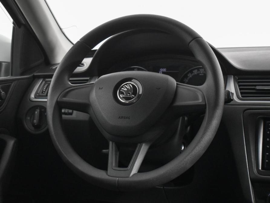 Skoda Rapid I Рестайлинг Санкт-Петербург  - изображение 14