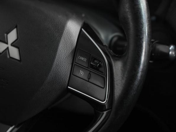 Mitsubishi Outlander III Рестайлинг 2 с пробегом 2016 года, цена 1 399 000 рублей, 250001 км, внедорожник, Автокод Объявления