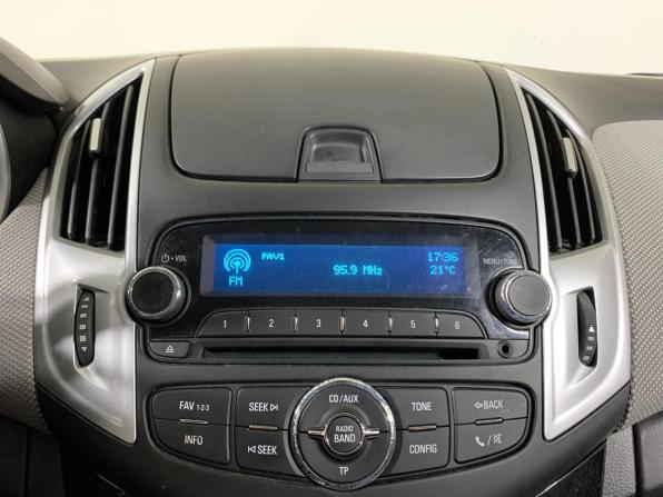 Chevrolet Cruze I Рестайлинг с пробегом 2015 года, цена 735 000 рублей, 156000 км, хэтчбек, Автокод Объявления