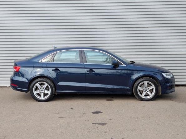 Audi A3 III (8V) Рестайлинг с пробегом 2017 года, цена 2 000 000 рублей, 103822 км, седан, Автокод Объявления