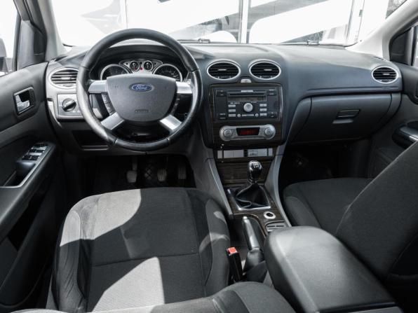 Ford Focus II Рестайлинг с пробегом 2008 года, цена 525 000 рублей, 208808 км, седан, Автокод Объявления