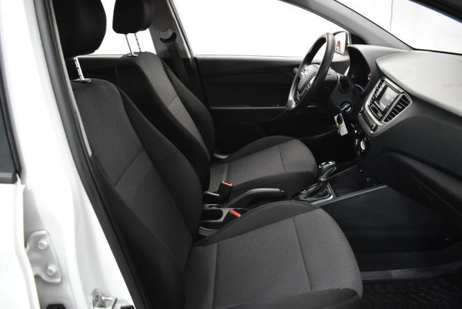 Hyundai Solaris II Рестайлинг с пробегом 2020 года, цена 885 000 рублей, 352417 км, седан, Автокод Объявления