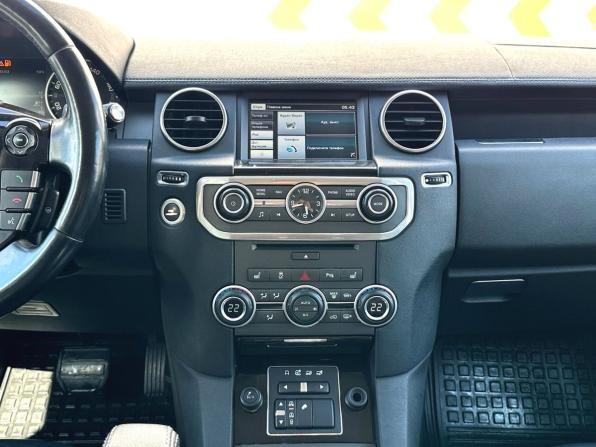 Land Rover Discovery IV Рестайлинг с пробегом 2014 года, цена 2 440 000 рублей, 201000 км, внедорожник, Автокод Объявления
