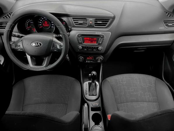 Kia Rio III с пробегом 2015 года, цена 949 000 рублей, 221237 км, седан, Автокод Объявления