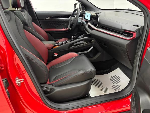 Geely Coolray I Рестайлинг с пробегом 2024 года, цена 2 227 000 рублей, 11159 км, внедорожник, Автокод Объявления